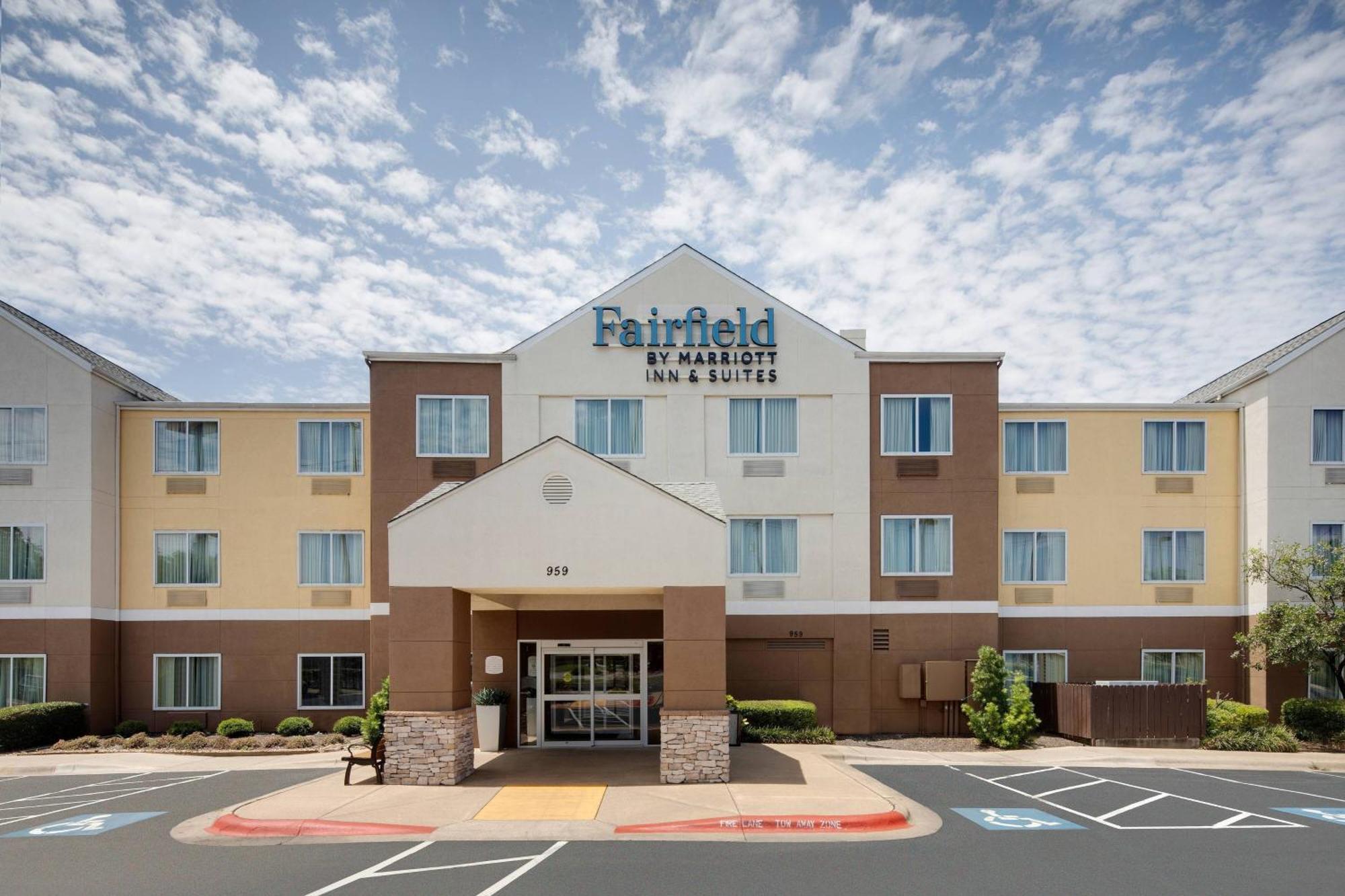 Fairfield Inn & Suites Austin University Area Exteriér fotografie